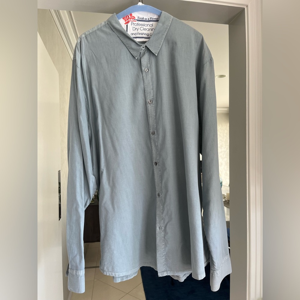 James Perse Men’s button down